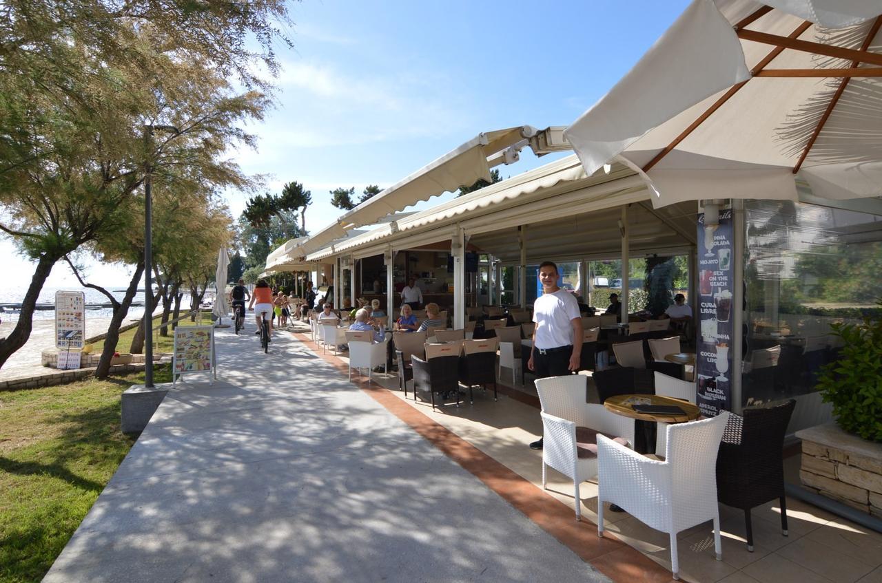 Apartmani Dekovic Materada Porec Esterno foto