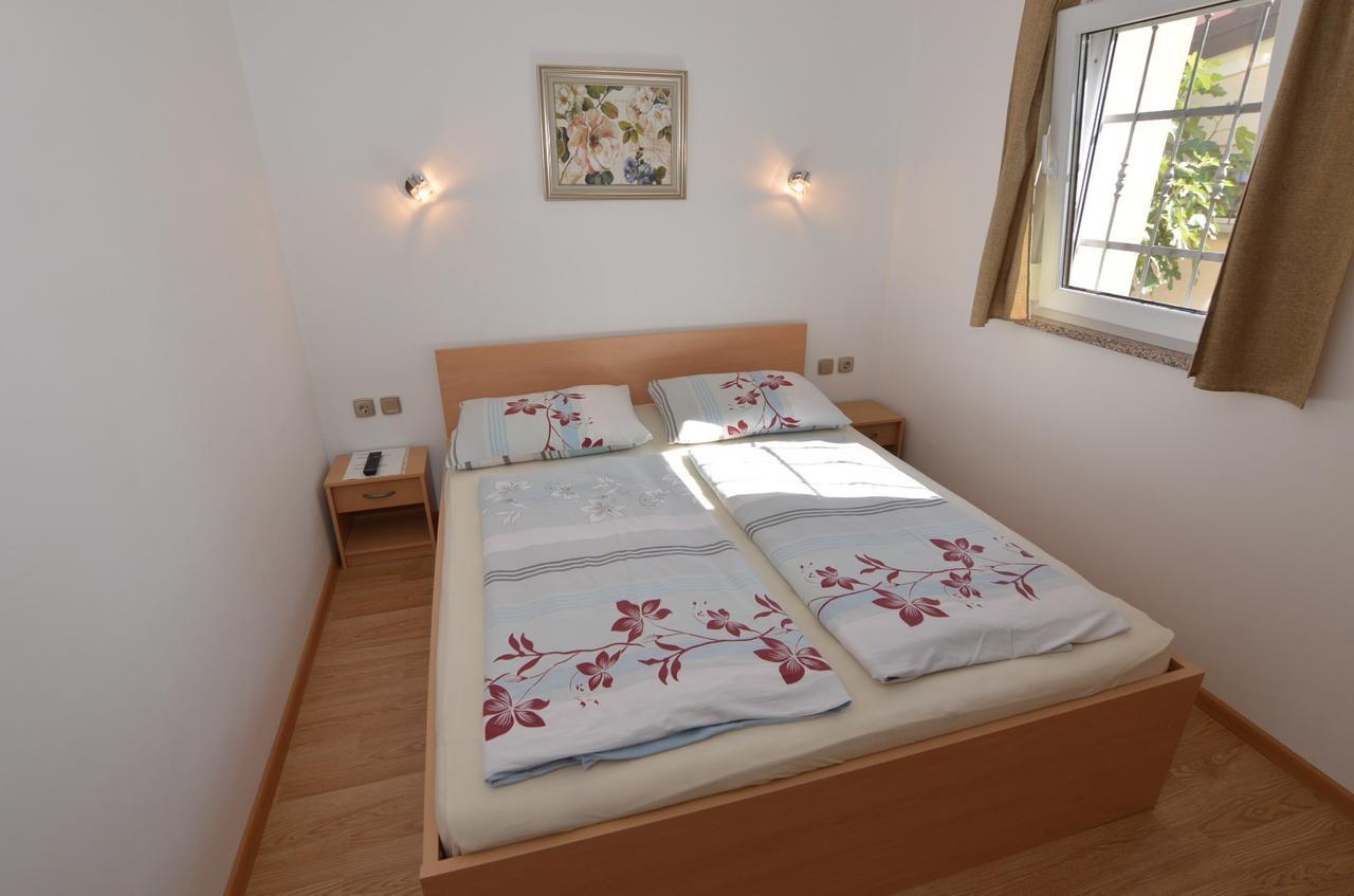 Apartmani Dekovic Materada Porec Camera foto